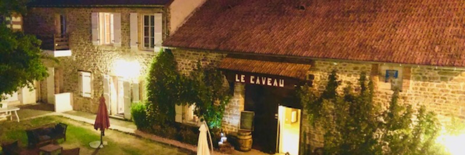 Luxury rooms and gites Bourgogne Domaine Vandenesse Spa